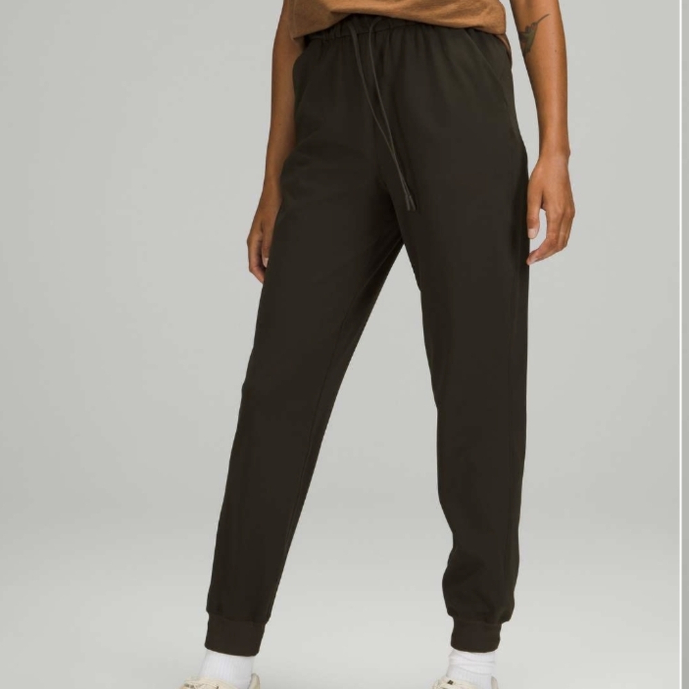 Lululemon Stretch High Rise Jogger
